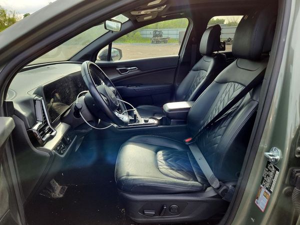 2023 KIA SPORTAGE X-LINE