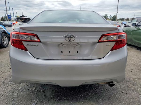 2012 TOYOTA CAMRY