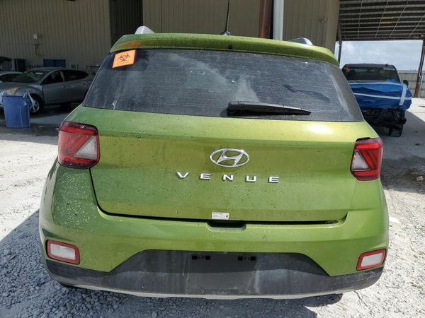 2024 HYUNDAI VENUE SEL / Limited