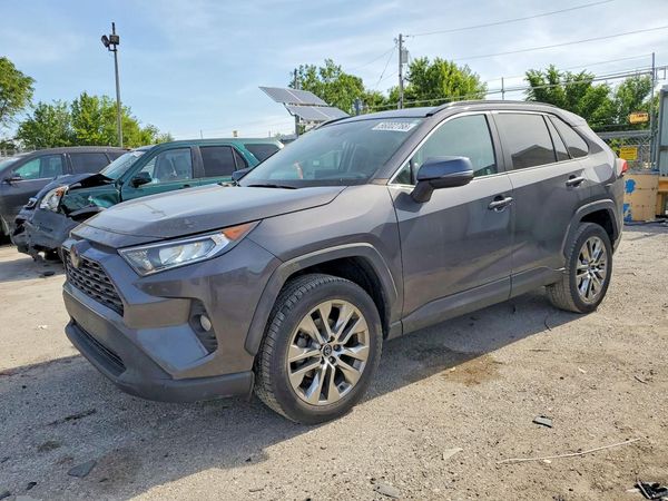 2020 TOYOTA RAV4 XLE Premium