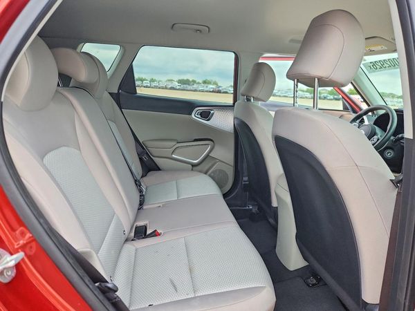 2021 KIA SOUL LX, S, X-Line