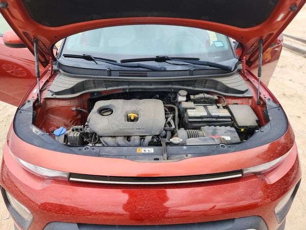 2021 KIA SOUL LX, S, X-Line