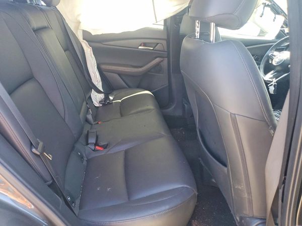 2024 MAZDA CX-30 Premium Package