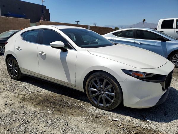 2024 MAZDA 3 Preferred Package