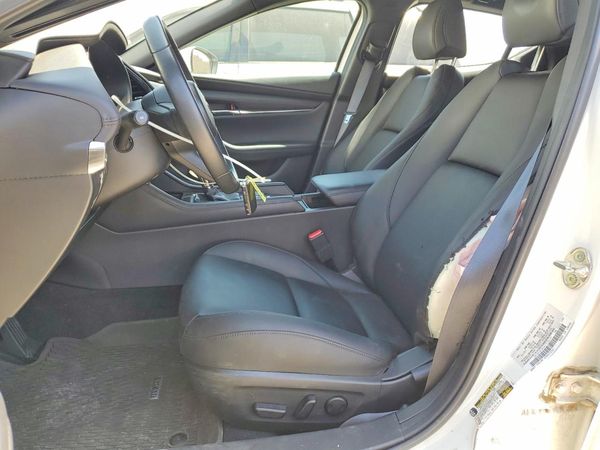 2024 MAZDA 3 Preferred Package