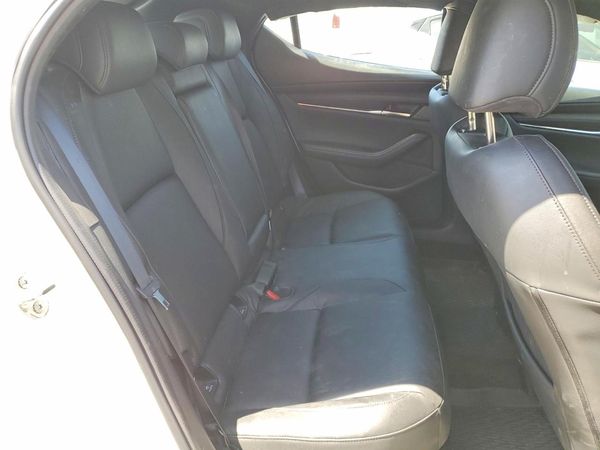 2024 MAZDA 3 Preferred Package
