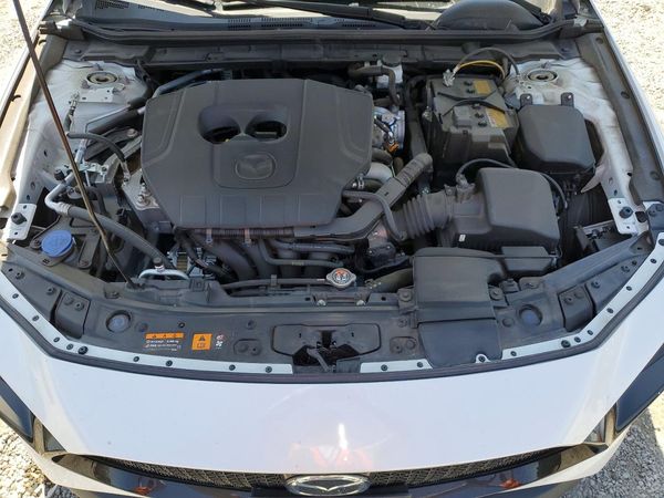 2024 MAZDA 3 Preferred Package
