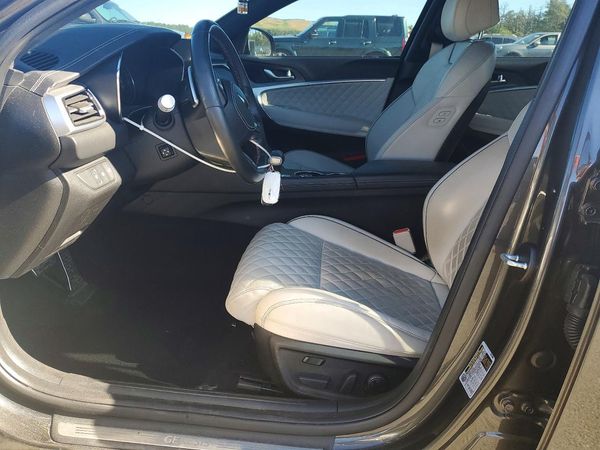 2024 GENESIS G70