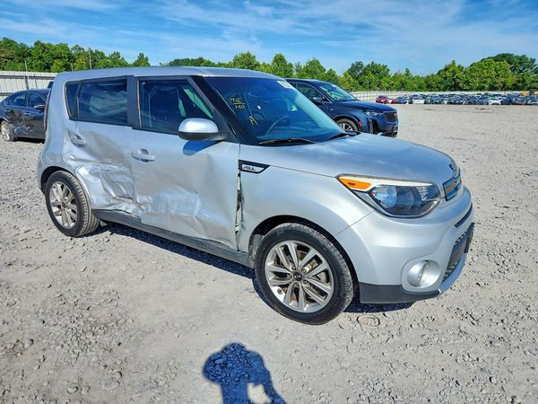 2017 KIA SOUL