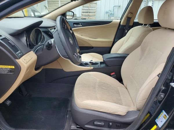 2013 HYUNDAI SONATA