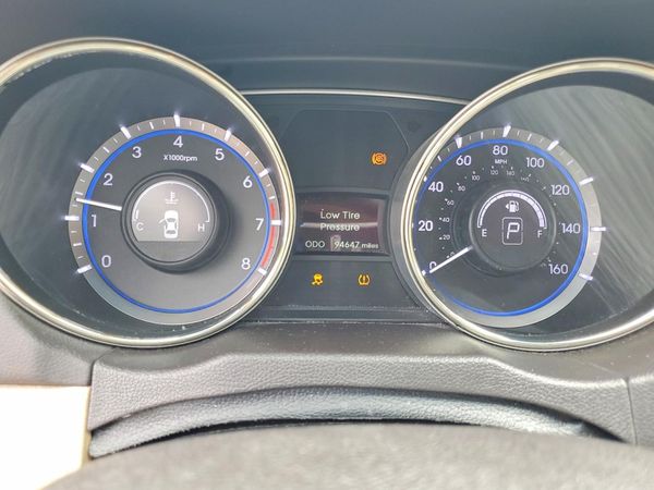 2013 HYUNDAI SONATA
