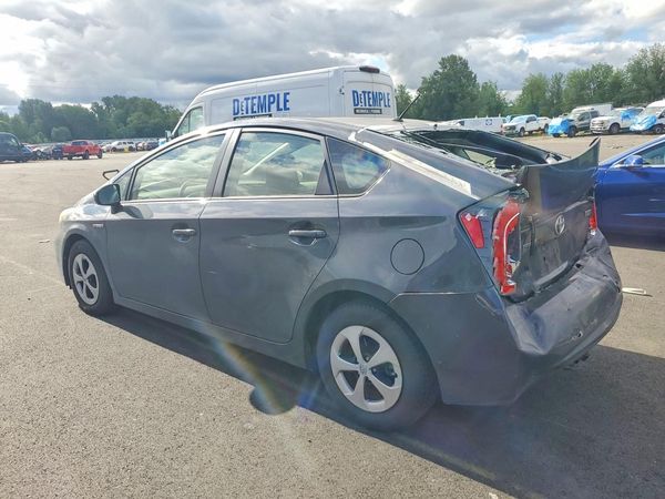 2014 TOYOTA PRIUS