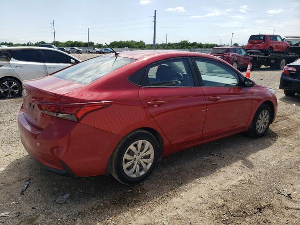 2018 HYUNDAI ACCENT SE and SEL