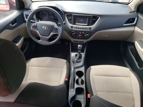 2018 HYUNDAI ACCENT SE and SEL