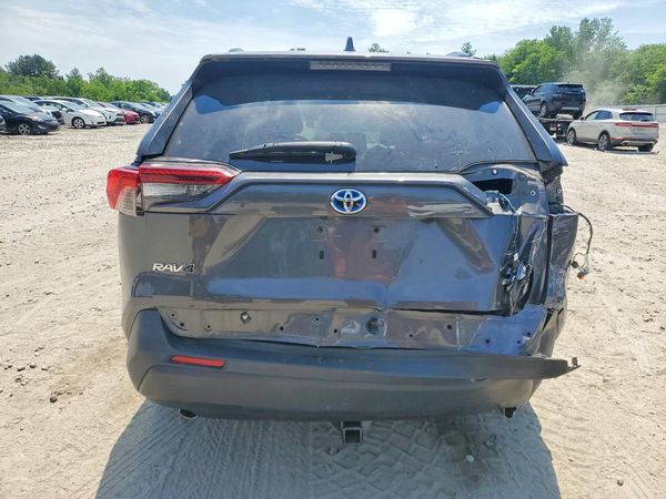 2019 TOYOTA RAV4 LE HV 4WD