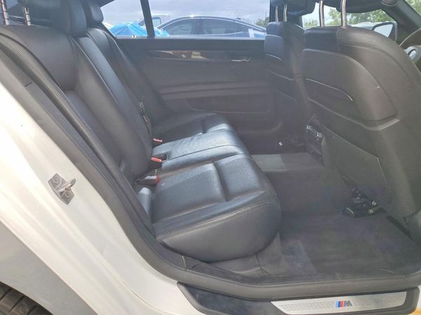 2015 BMW 740