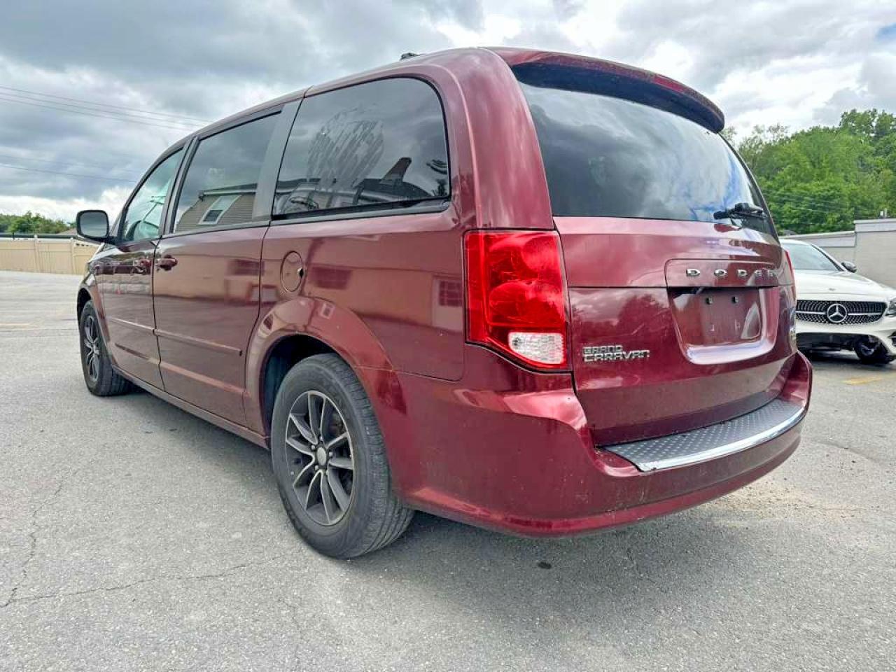 2017 DODGE GRAND CARAVAN GT