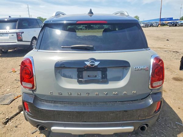 2018 MINI COOPER