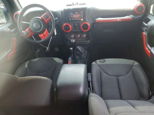 2017 JEEP WRANGLER UNLIMITED SPORT 4X4