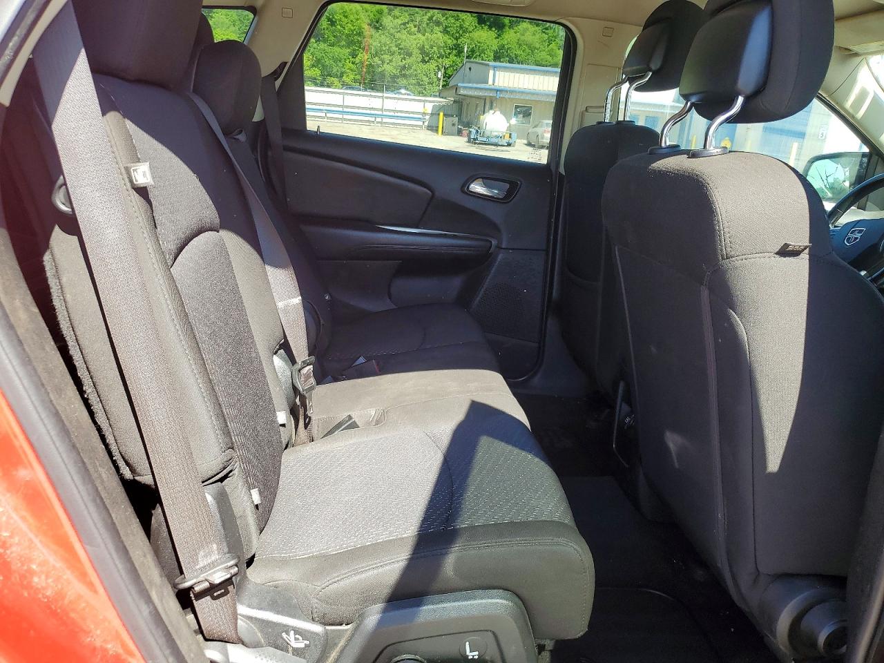 2019 DODGE JOURNEY SE