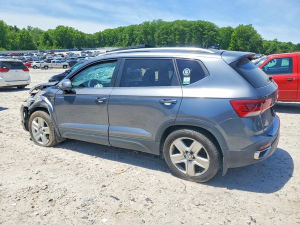 2024 VOLKSWAGEN TAOS 4Motion SEL