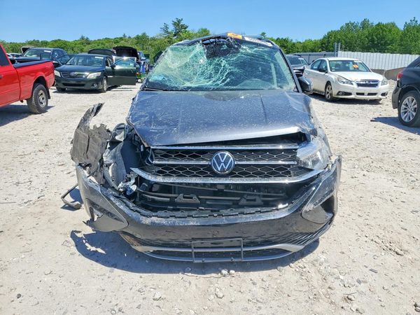 2024 VOLKSWAGEN TAOS 4Motion SEL
