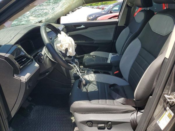 2024 VOLKSWAGEN TAOS 4Motion SEL