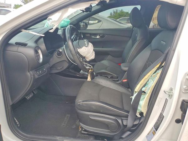 2022 KIA FORTE GT Line