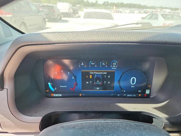 2024 FORD F150