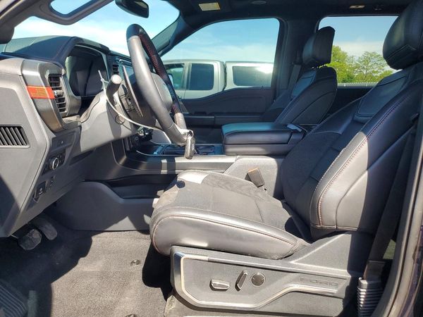 2025 FORD F150