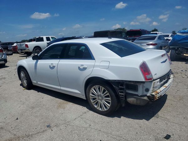 2014 CHRYSLER 300