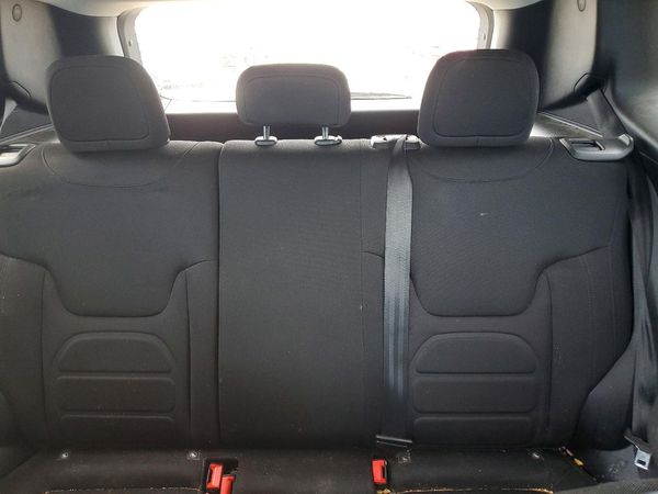 2022 JEEP RENEGADE Latitude, Longitude