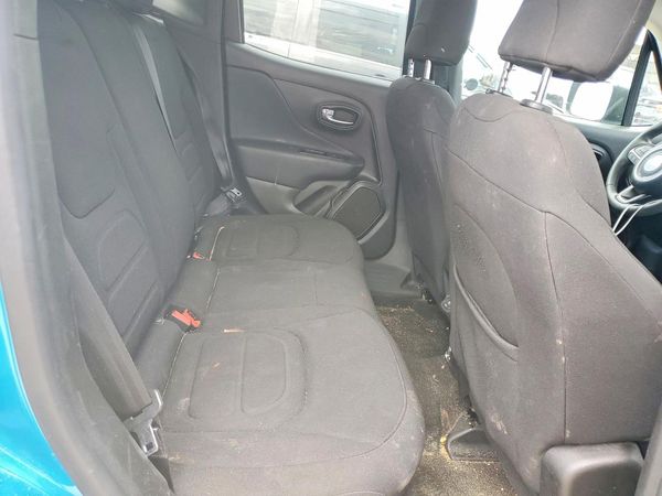2022 JEEP RENEGADE Latitude, Longitude