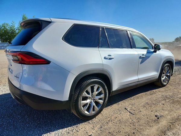 2025 TOYOTA GRAND HIGHLANDER
