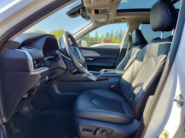 2025 TOYOTA GRAND HIGHLANDER
