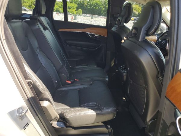 2018 VOLVO XC90 Inscription