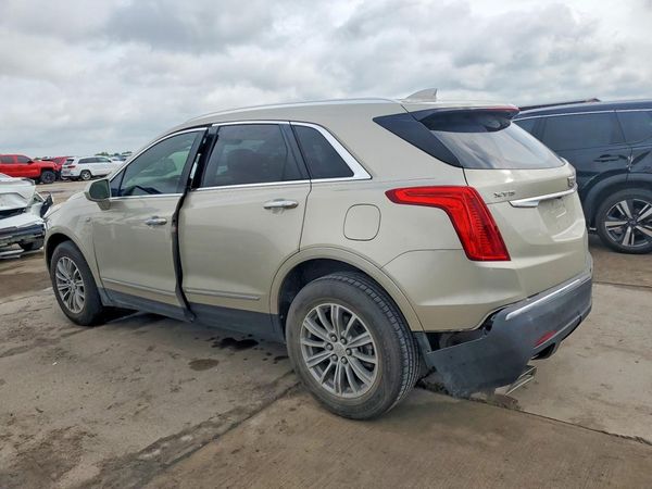 2017 CADILLAC XT5