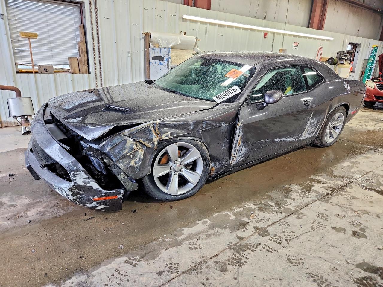 2016 DODGE CHALLENGER SXT