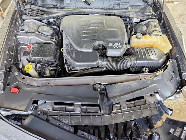 2016 DODGE CHALLENGER SXT