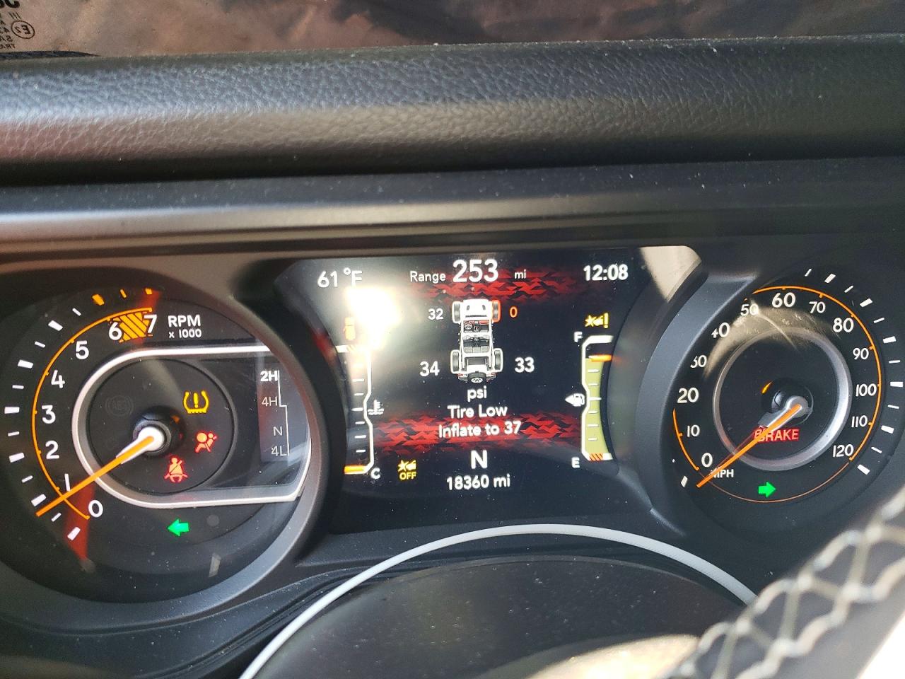 2025 JEEP WRANGLER