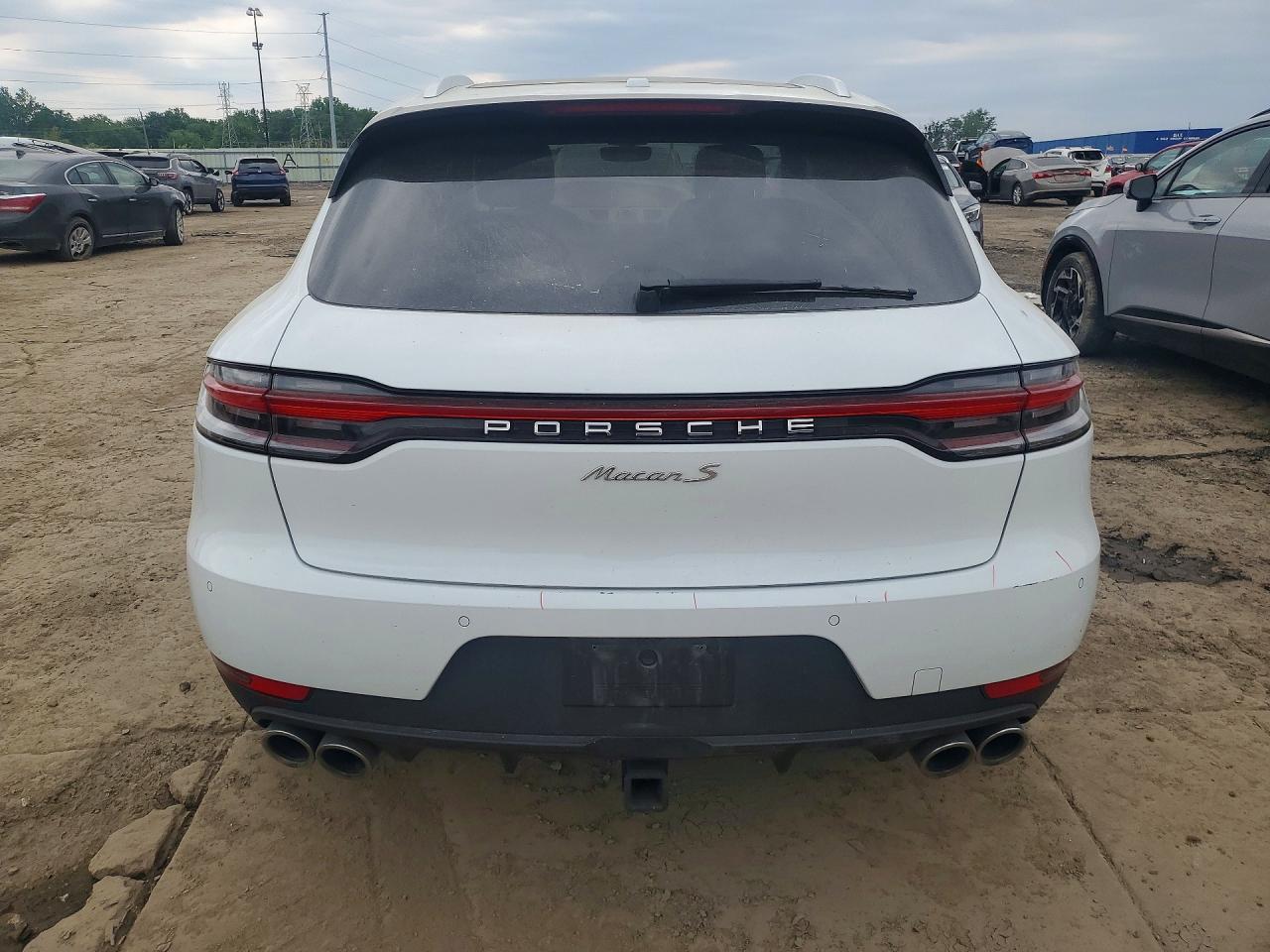 2021 PORSCHE MACAN S