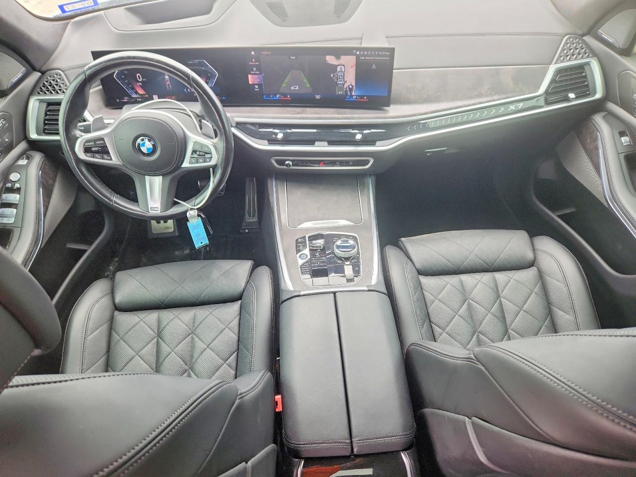 2023 BMW X7 xDrive40i