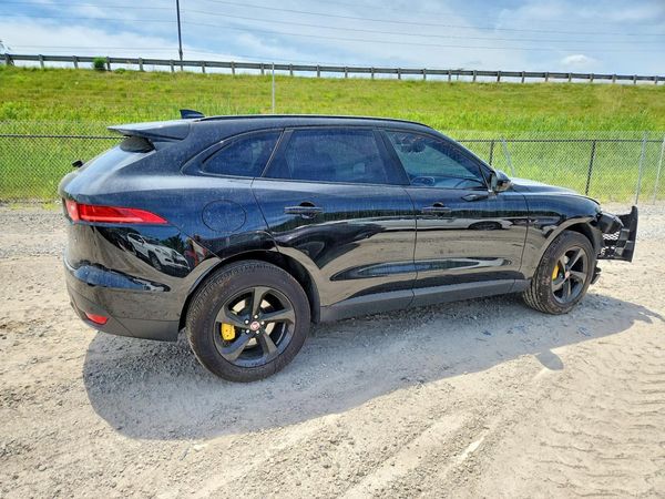 2019 JAGUAR F-PACE Prestige