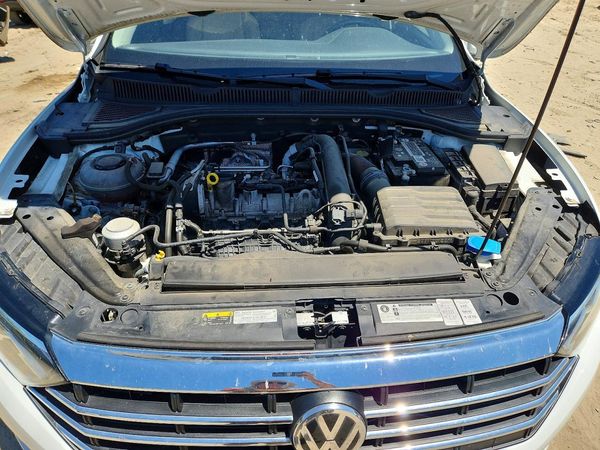 2019 VOLKSWAGEN JETTA S, SE, R-Line