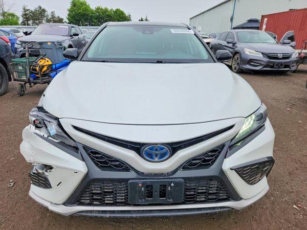 2021 TOYOTA CAMRY