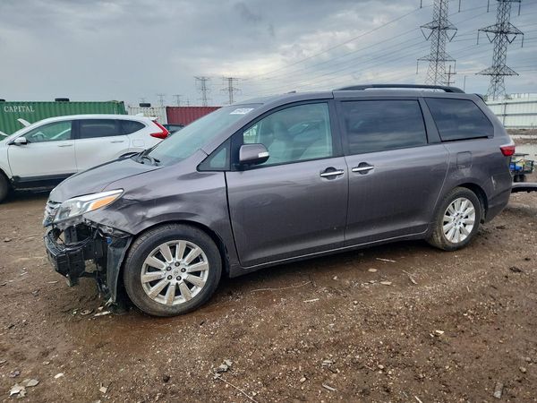 2015 TOYOTA SIENNA