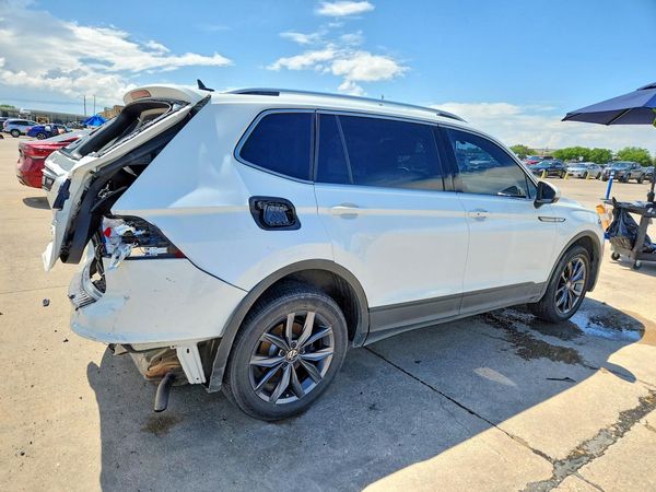 2022 VOLKSWAGEN TIGUAN