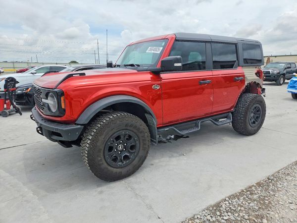 2023 FORD BRONCO
