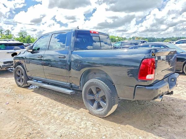2018 RAM 1500 SLT CREW CAB 4X2