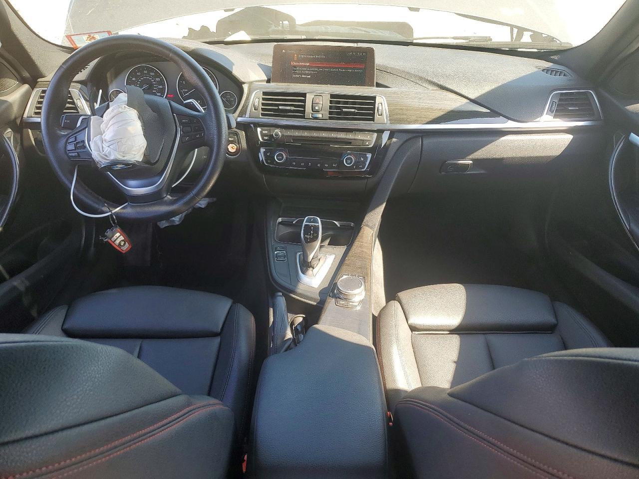 2018 BMW 330 xDrive